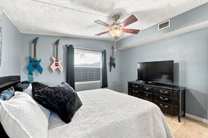 Bedroom1b