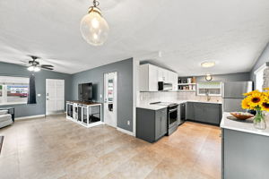Dining Room4