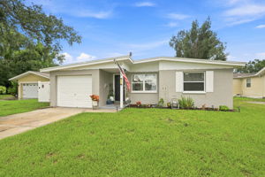 Front Exterior3