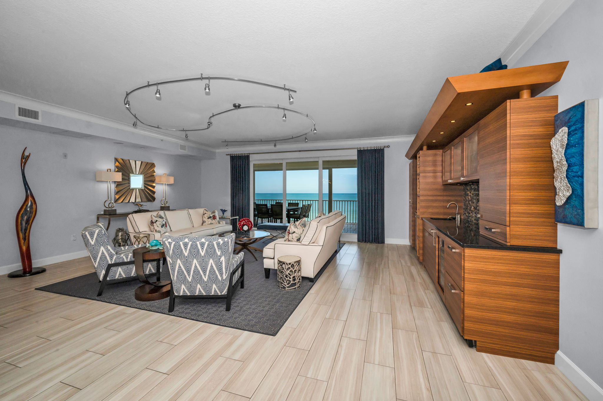 Kitchen-Family Room_1