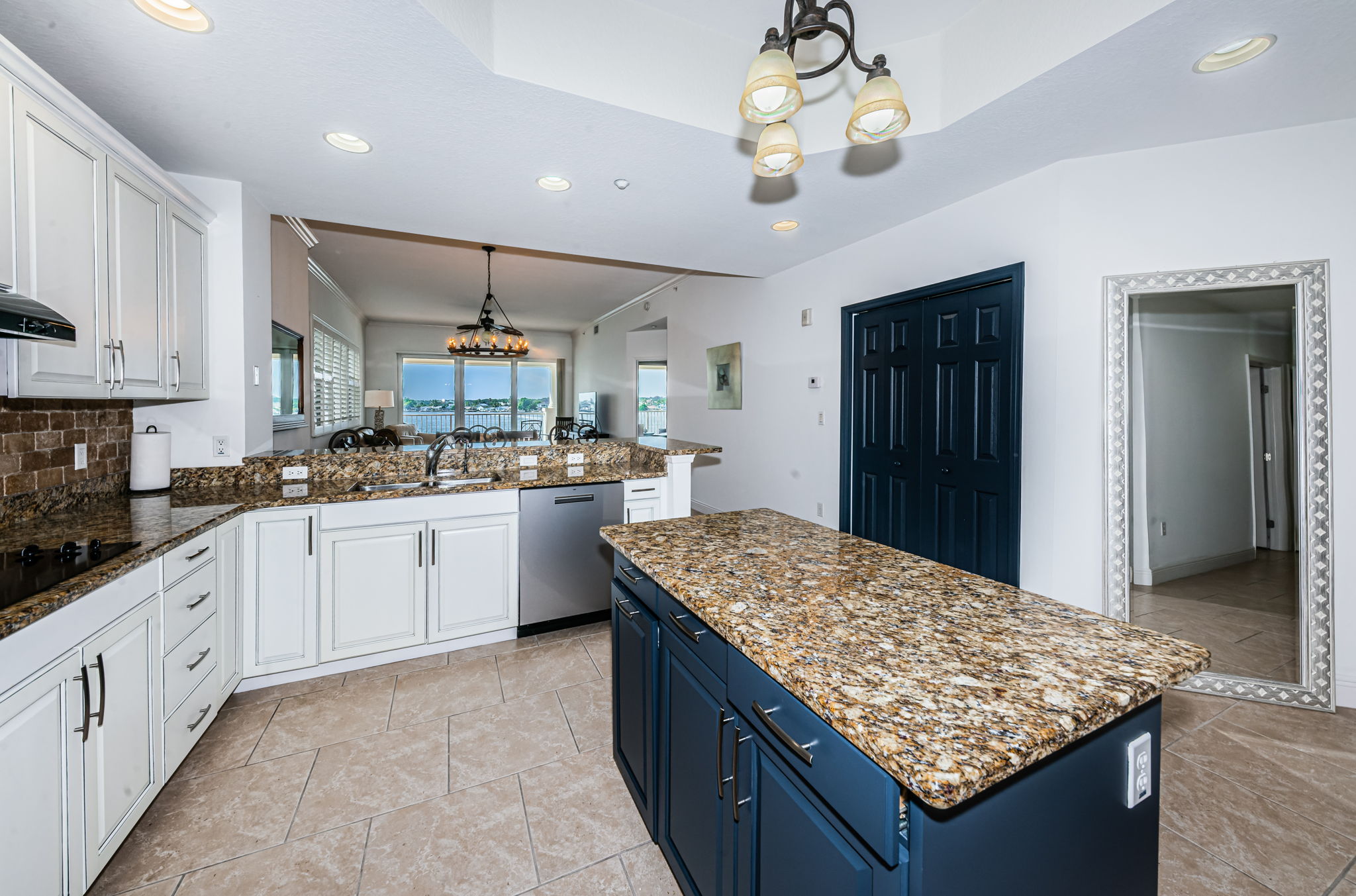 Kitchen8-2