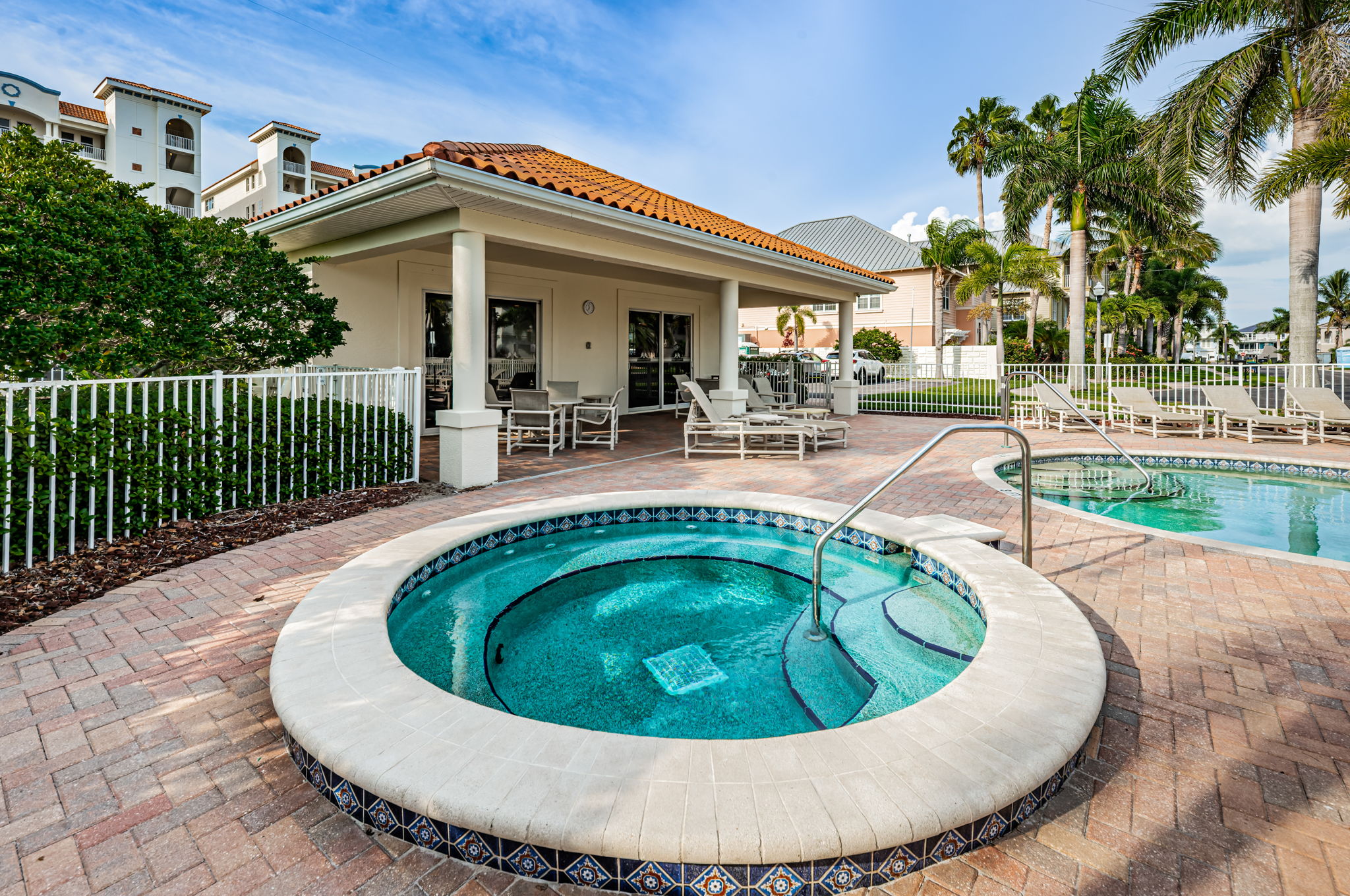 34-Pool