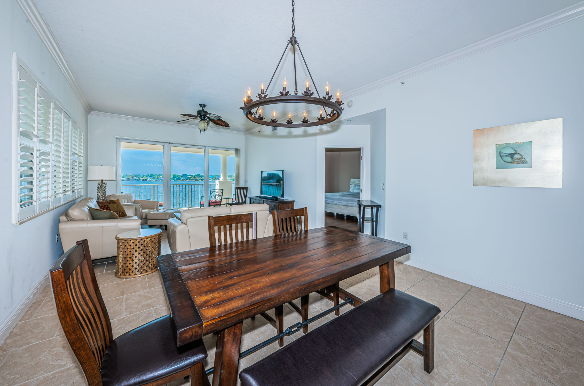 Dining Room3-2