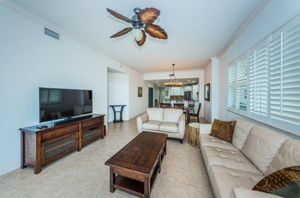 Living Room4-2
