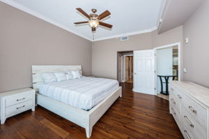 Master Bedroom1d