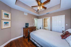 Guest Bedroom2b