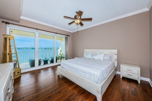 Master Bedroom1a
