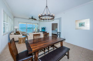 Dining Room3-2