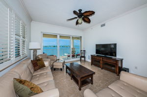 Living Room3-2