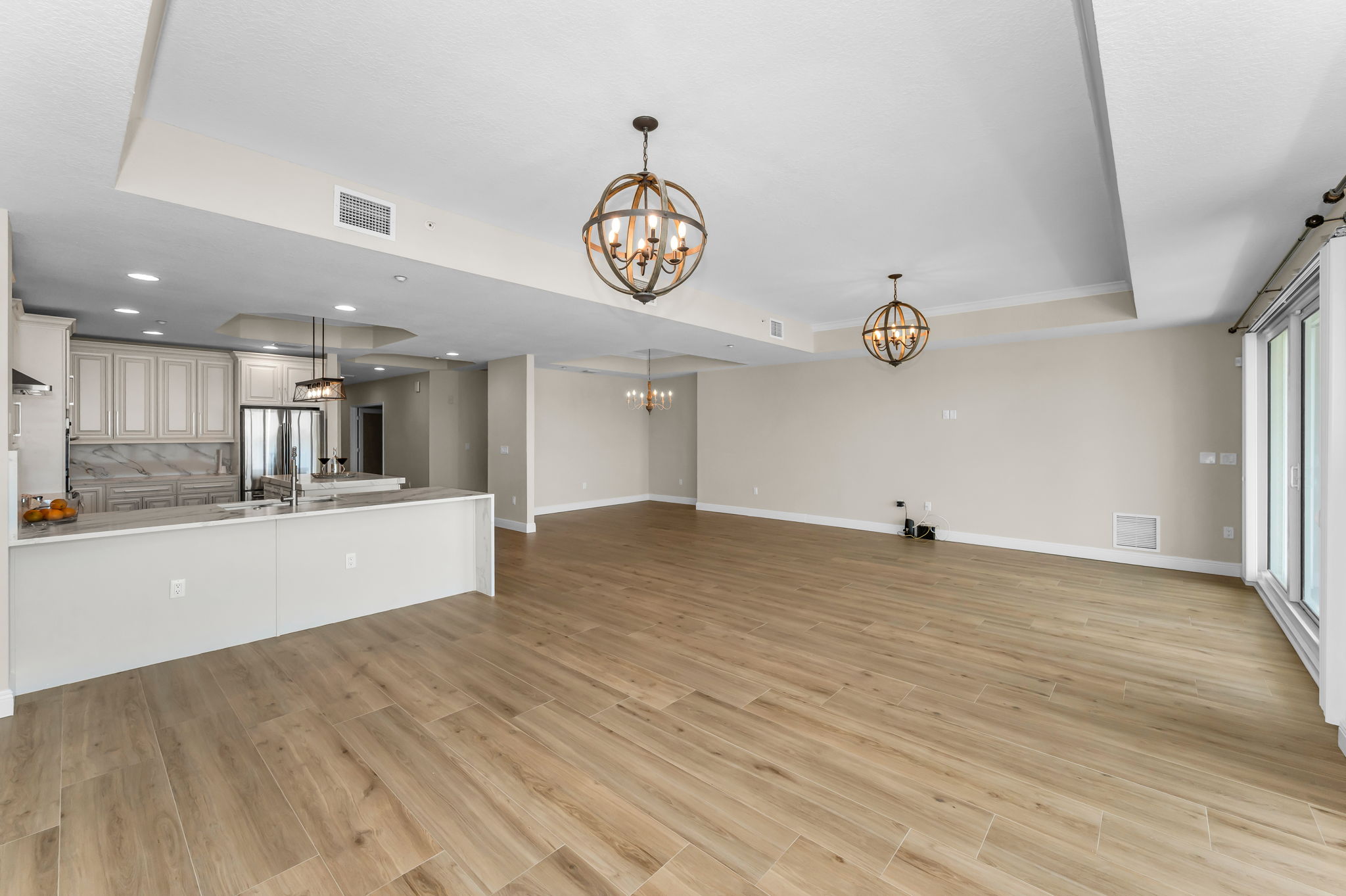 Looking In Towards  Great Room.