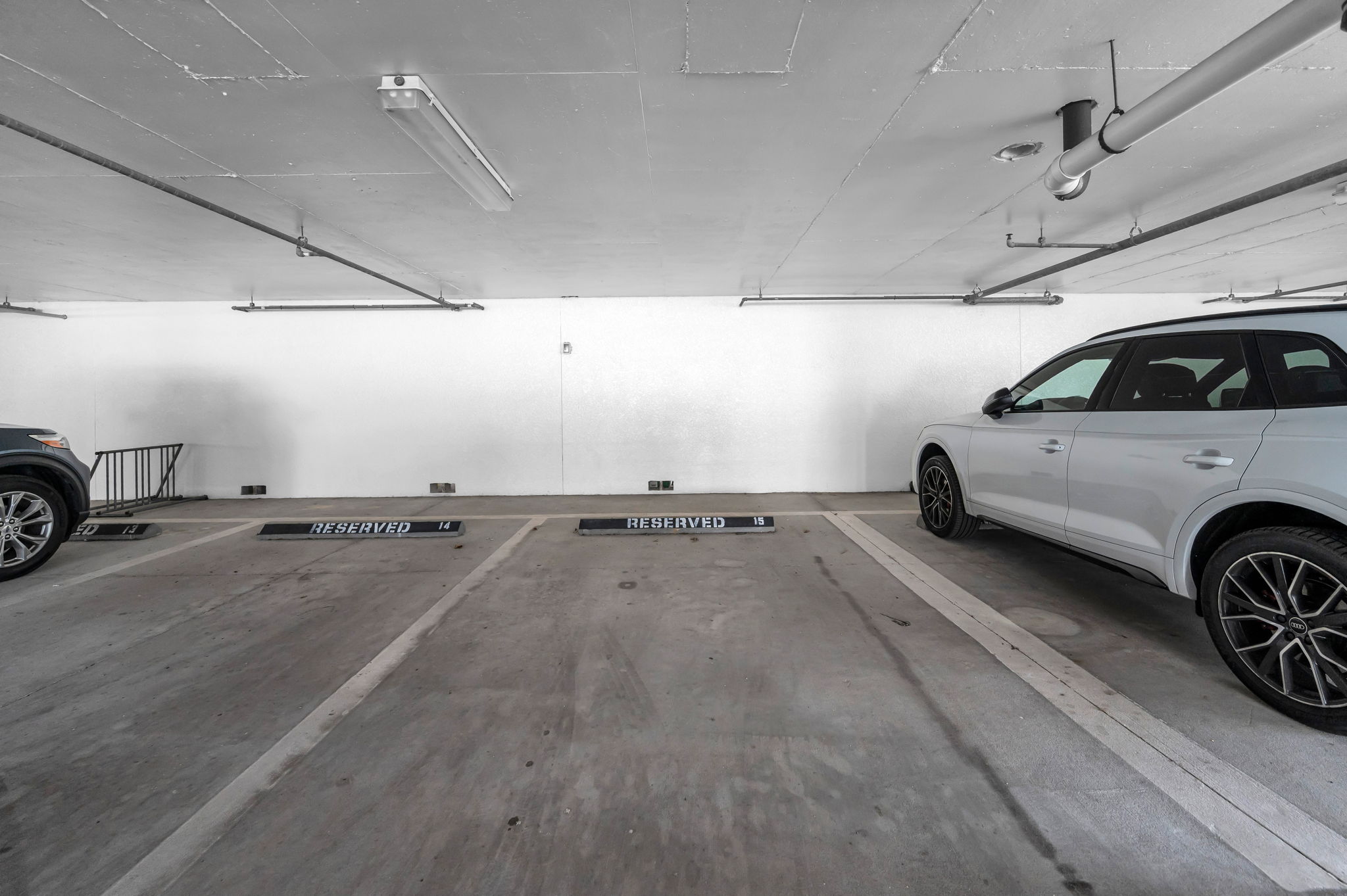 Parking Spot - UNDER BLDG GARAGE SPOT # 15