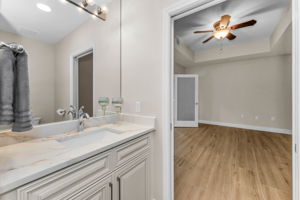 Half Bath - 4th Bedroom / HOME OFFICE