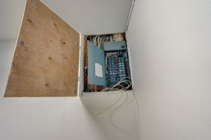  Photo 24