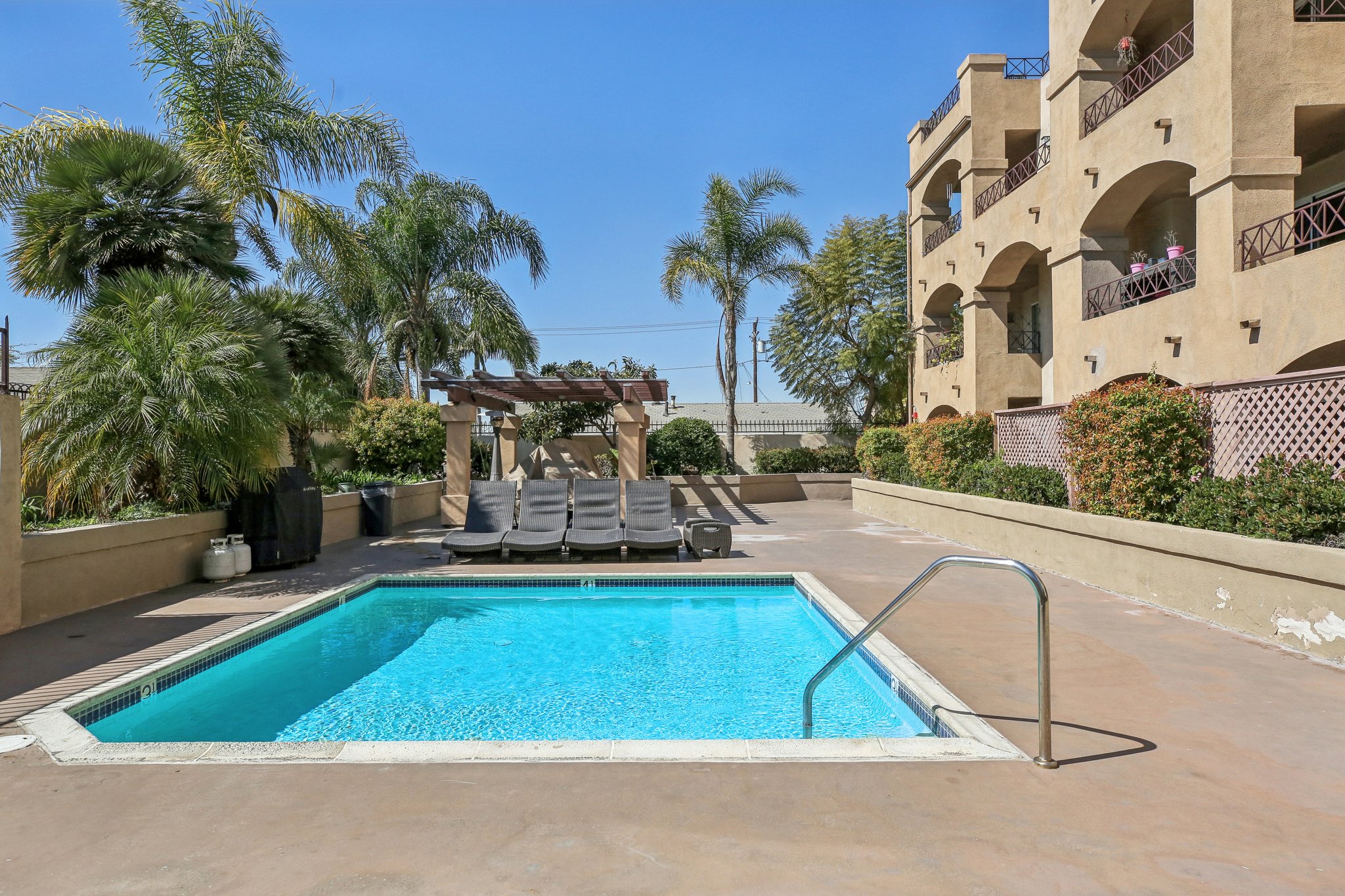 115693 - 1775 Ohio Ave 305, Long Beach, CA 90804-009.jpg