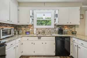 1776 7 Mile Ferry Rd -  036