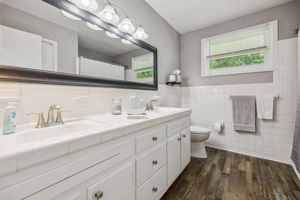 1776 7 Mile Ferry Rd -  041