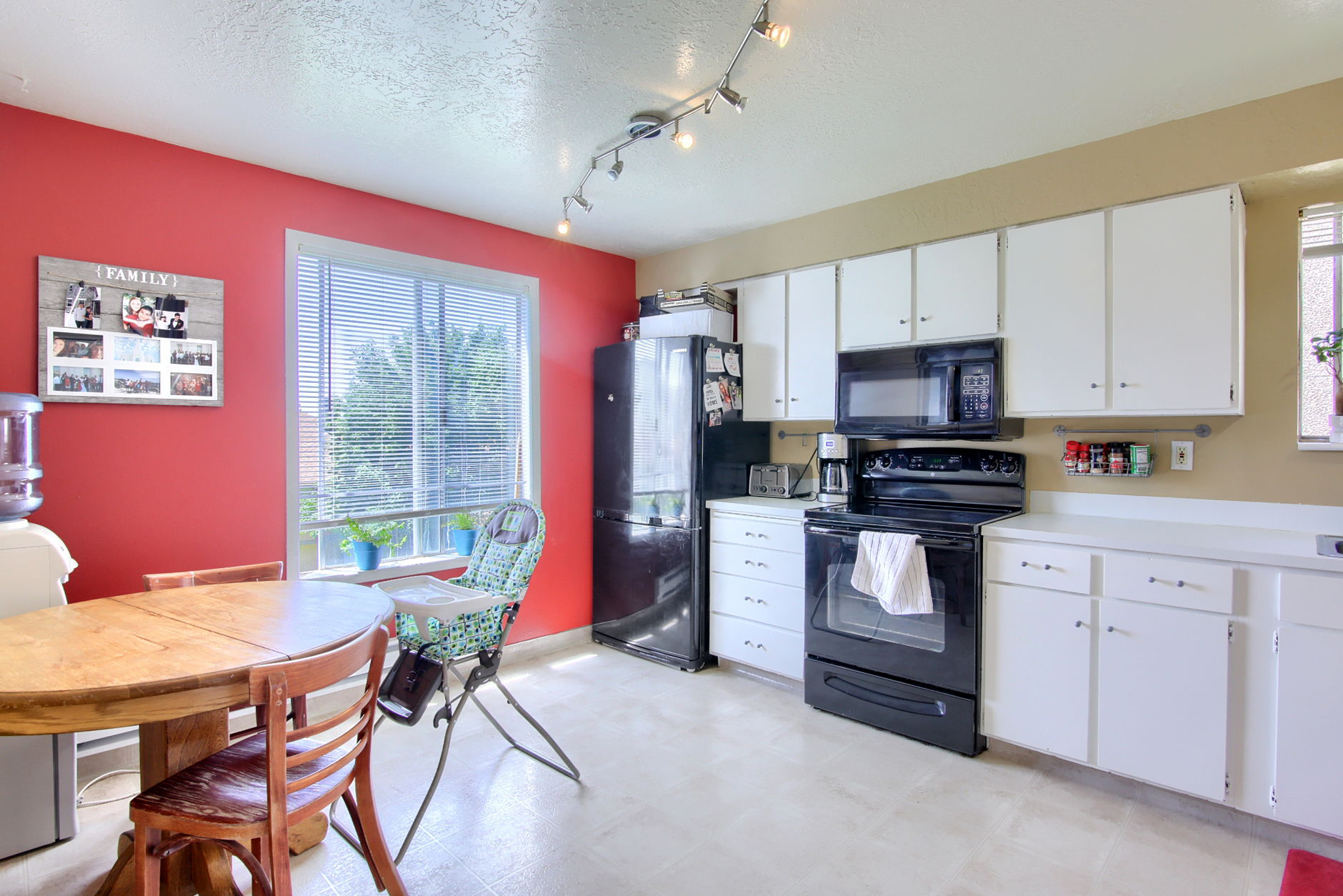  1776 E 5625 S, Ogden, UT 84403, US Photo 8