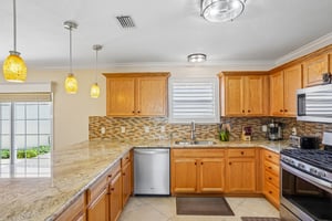 SE 84th Peyton Ct-S1109-012.jpg