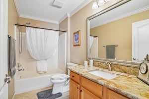 SE 84th Peyton Ct-S1109-020.jpg