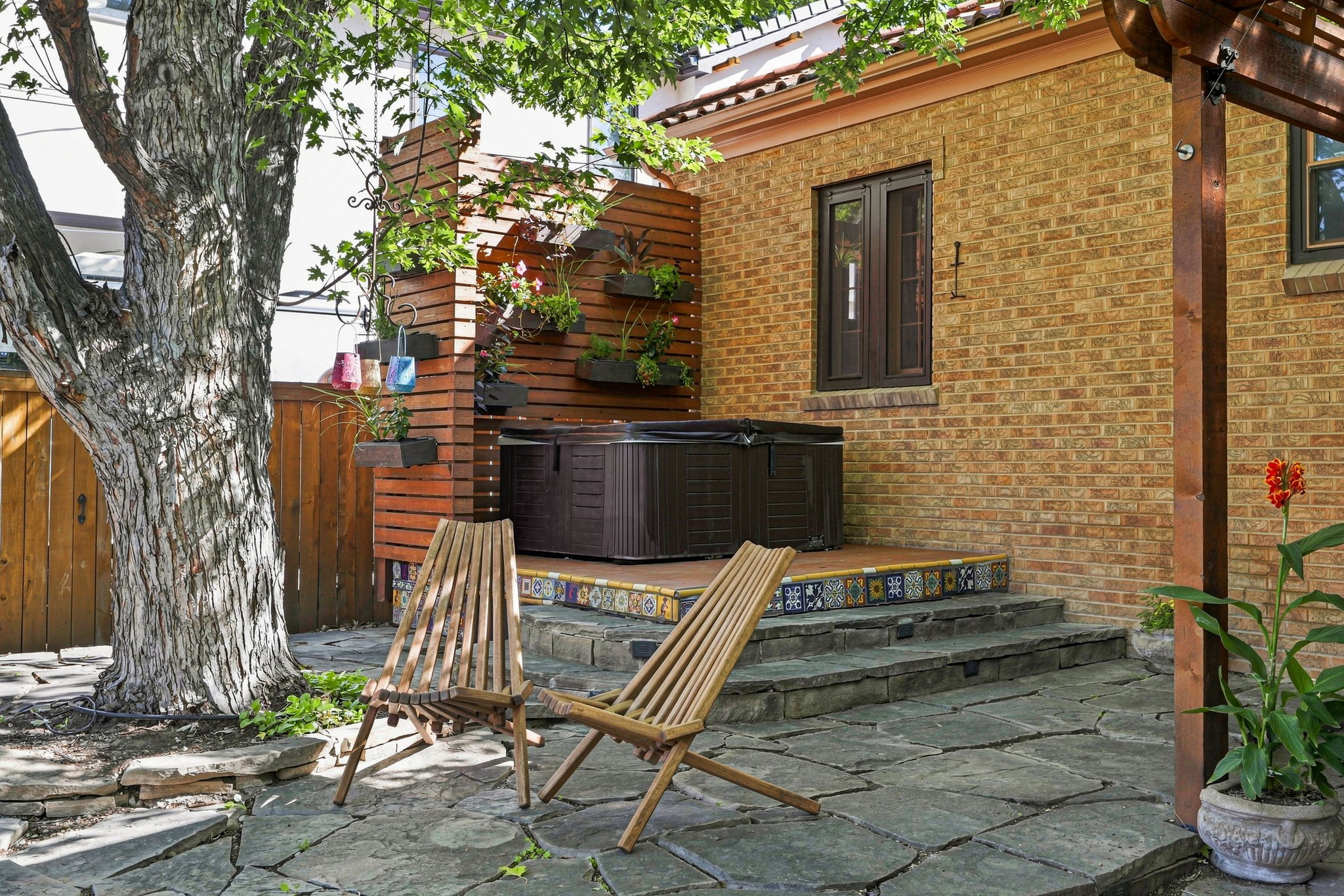  Photo 21