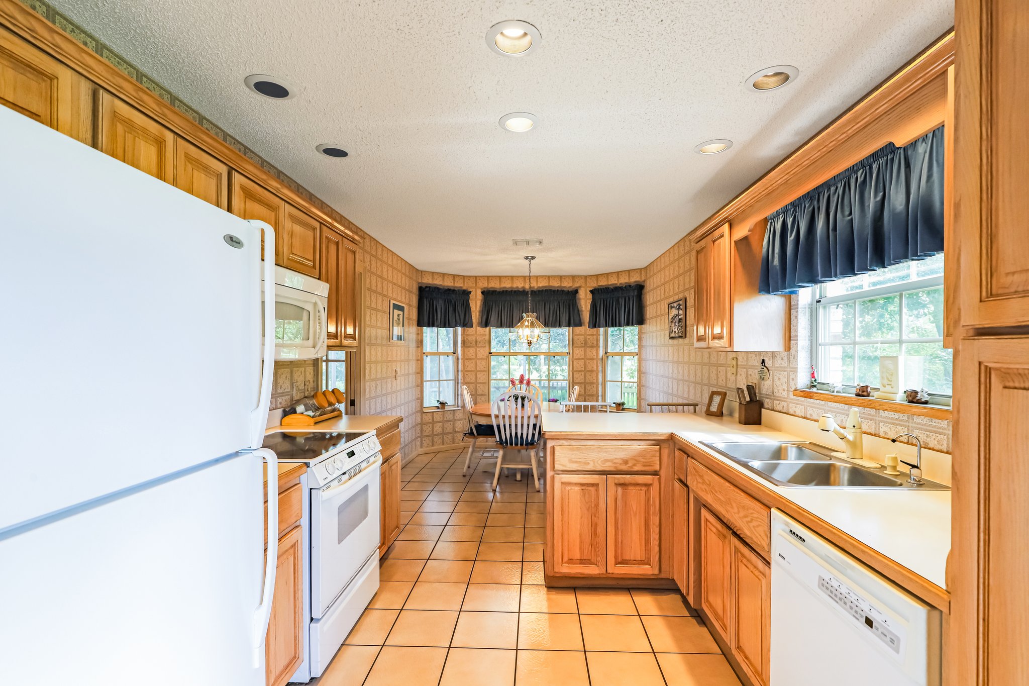 Long Slough Walk-S0207-020.jpg