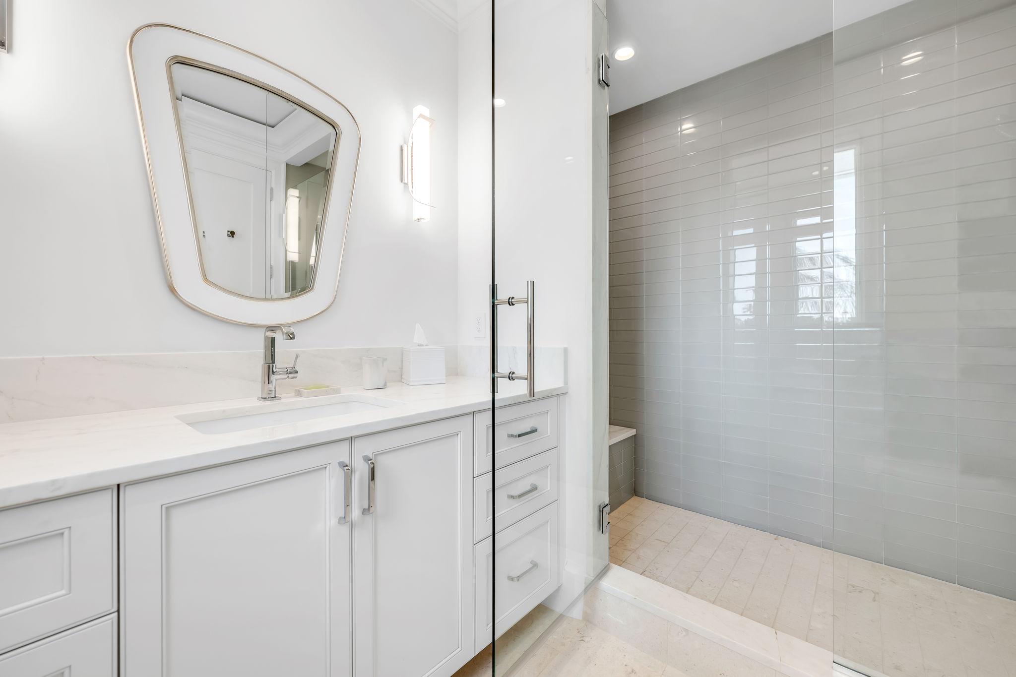 Guest Suite Bath