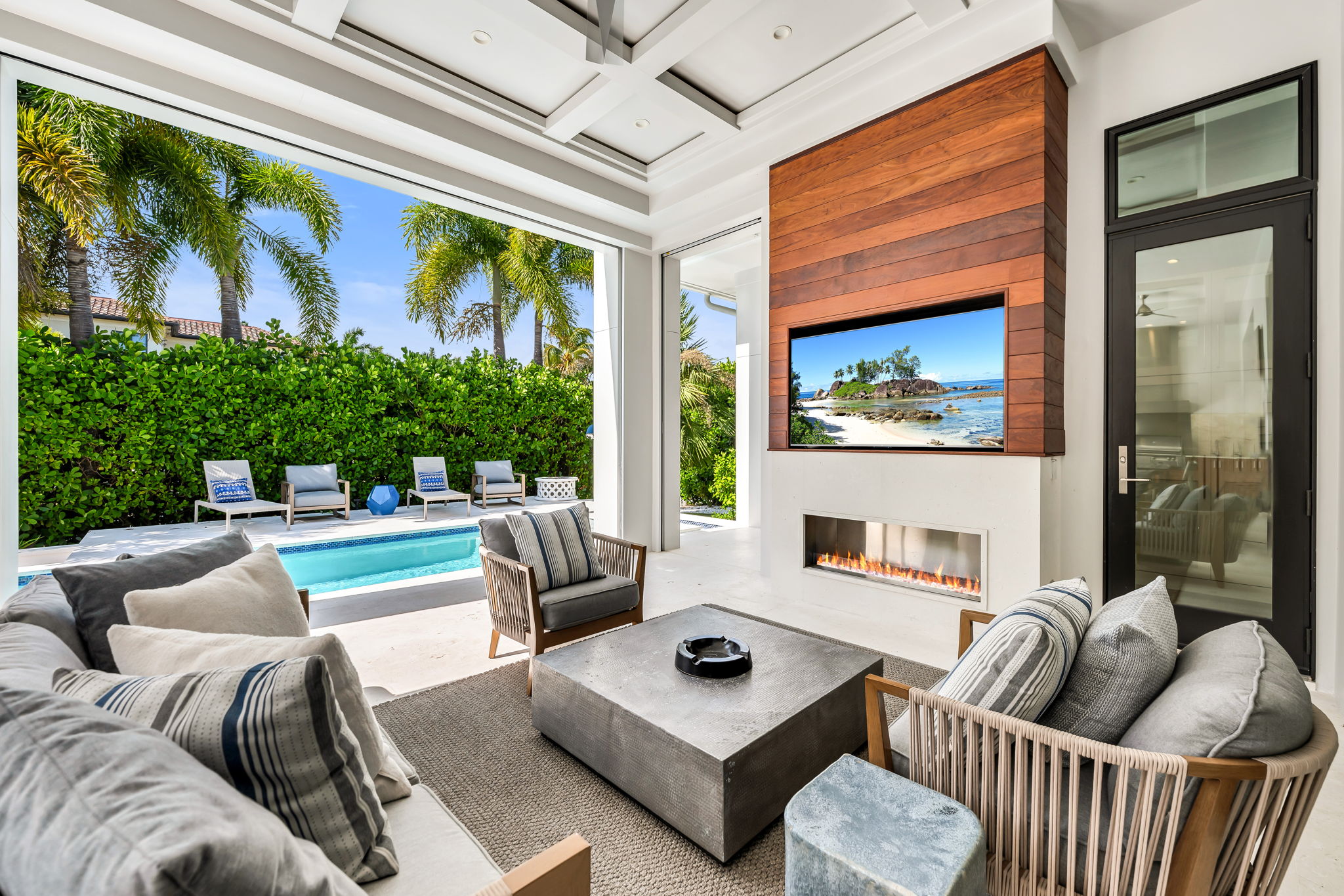 Outdoor Living View 2
