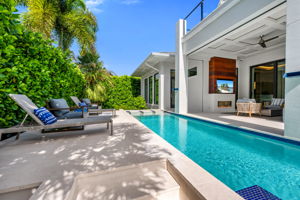 Pool View 3