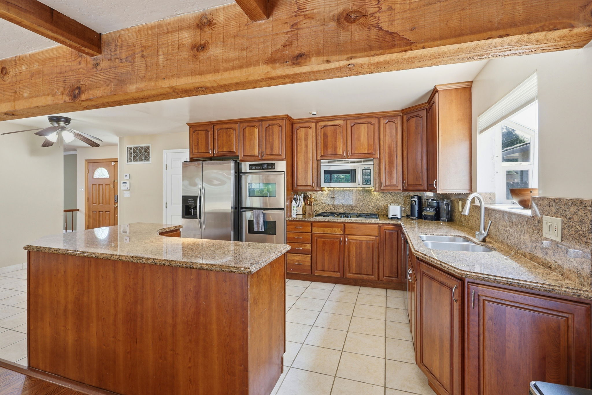 012_F8_1779 Lark Ln