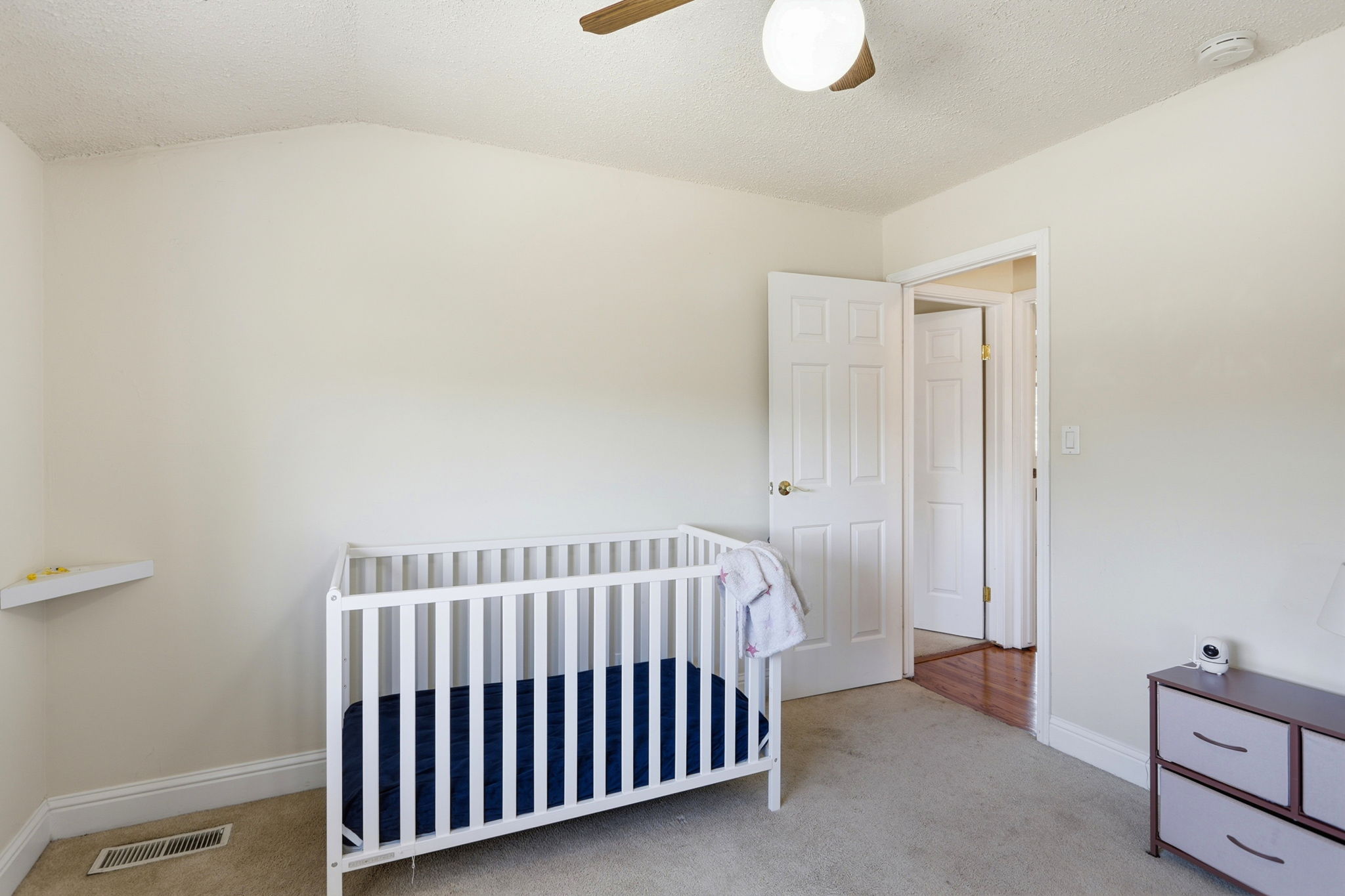 025_F8_1779 Lark Ln