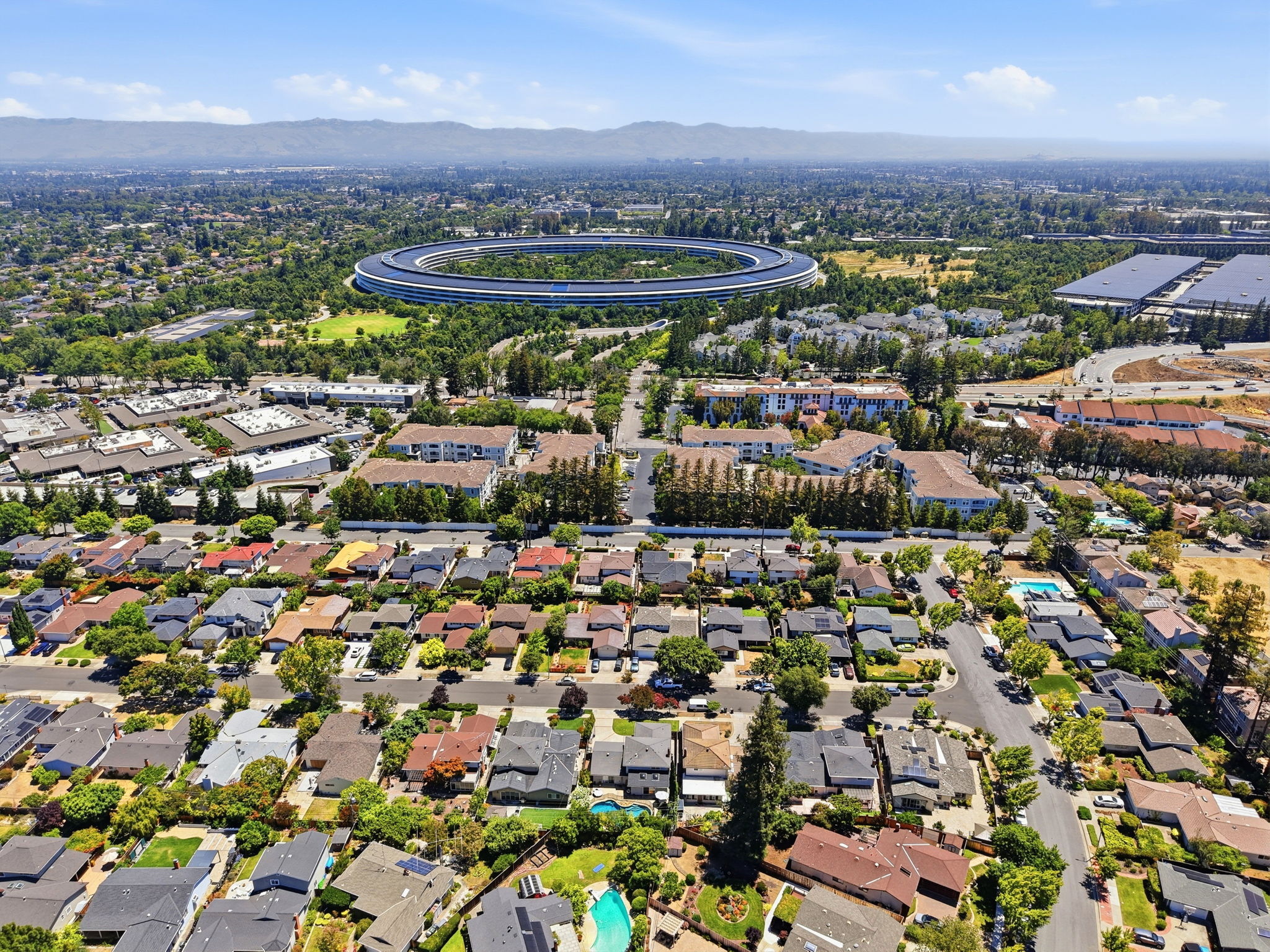 015_F8_AERIAL_1779 Lark Ln