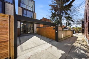  Photo 92