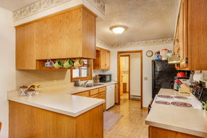 178 Lakeview Dr, Terra Alta, WV 26764, USA Photo 33