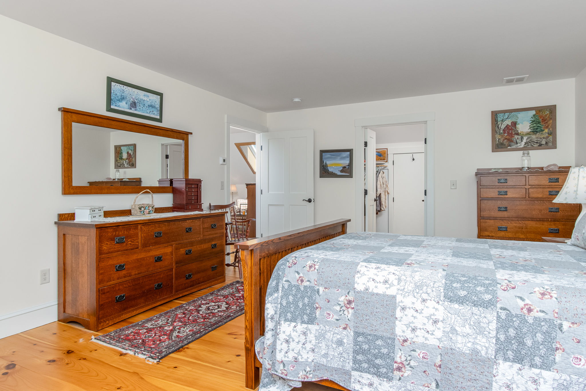 BedroomPrimary-6