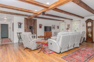 LivingRoom-4