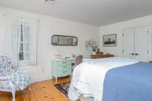 Bedroom2-4