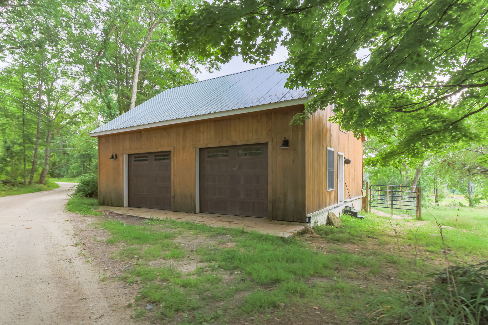 ExteriorBarn-2