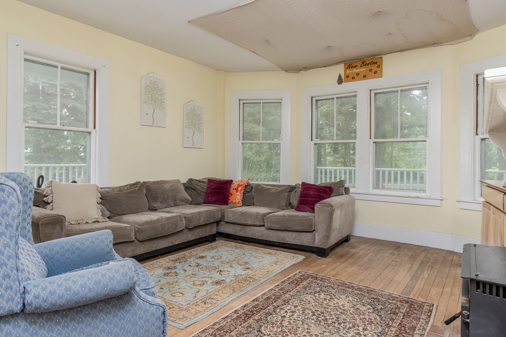 LivingRoom-1