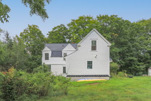 ExteriorRear-2