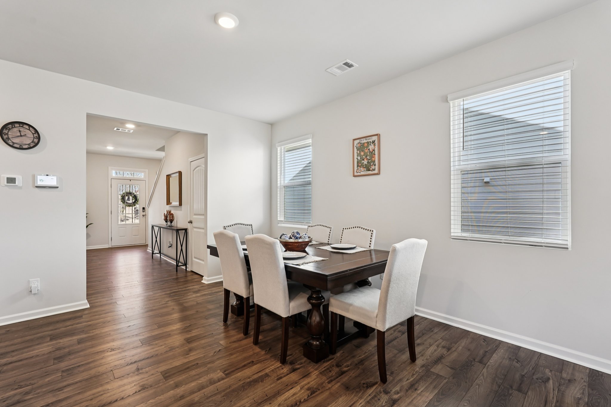 Whitewood Dr-S0702-011.jpg