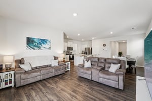 Whitewood Dr-S0702-008.jpg