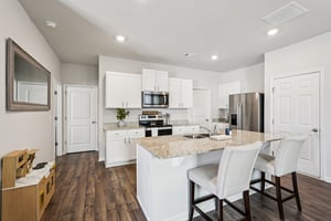 Whitewood Dr-S0702-012.jpg