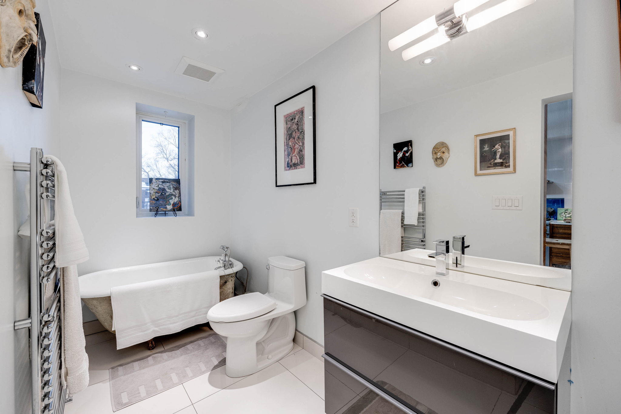 Toronto property showcase — delivered property photograph 21