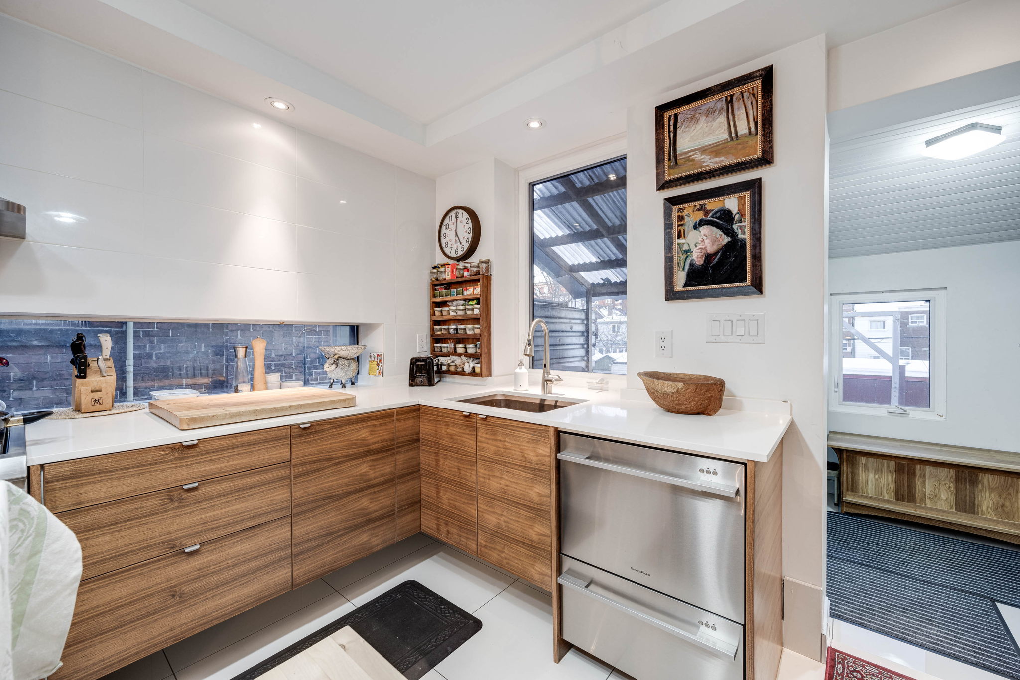 Toronto property showcase — delivered property photograph 15