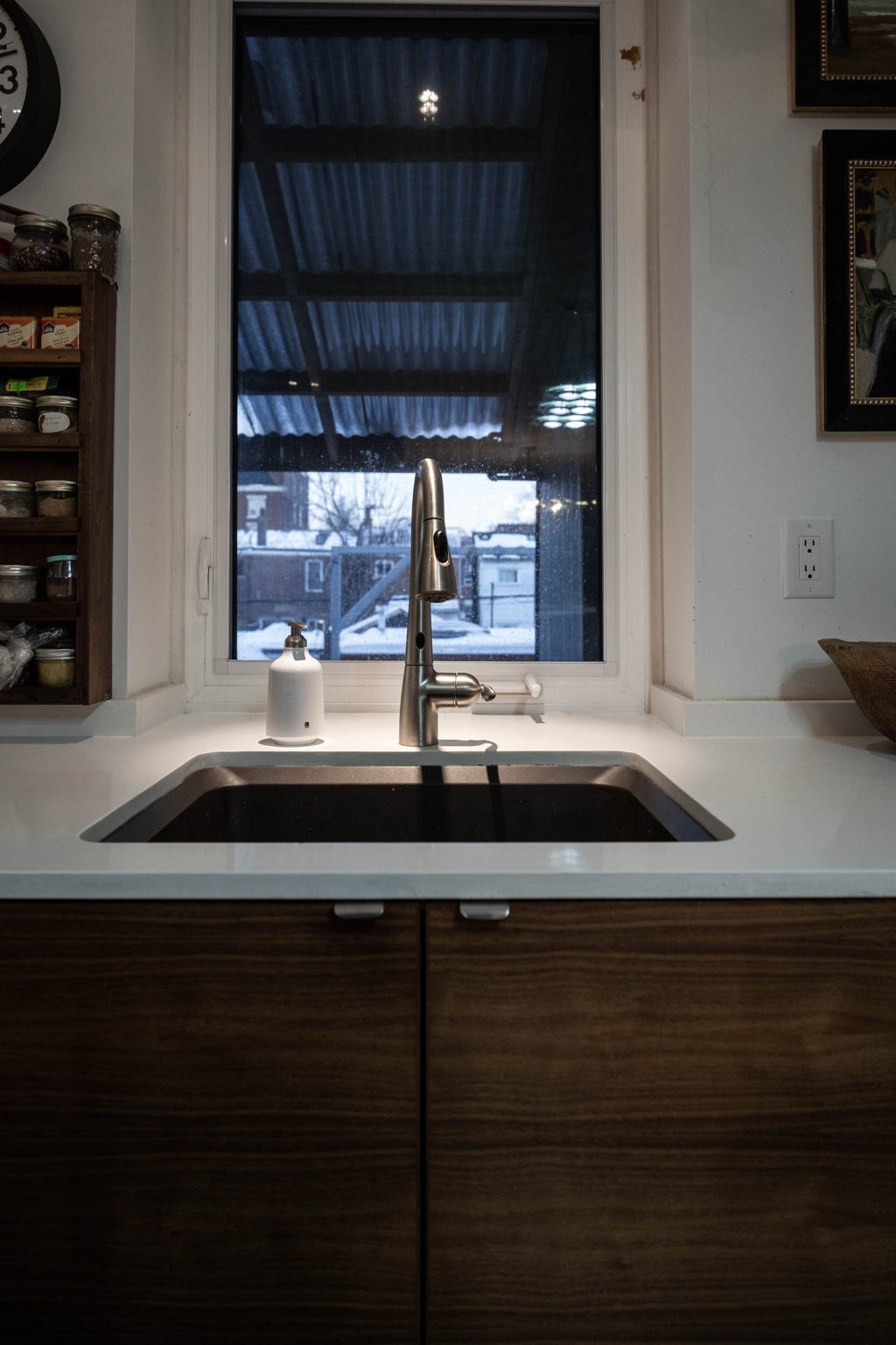Toronto property showcase — delivered property photograph 40