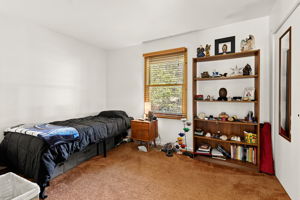  Photo 34