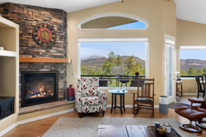 Living Room (2)