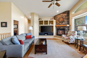 Living Room (3)