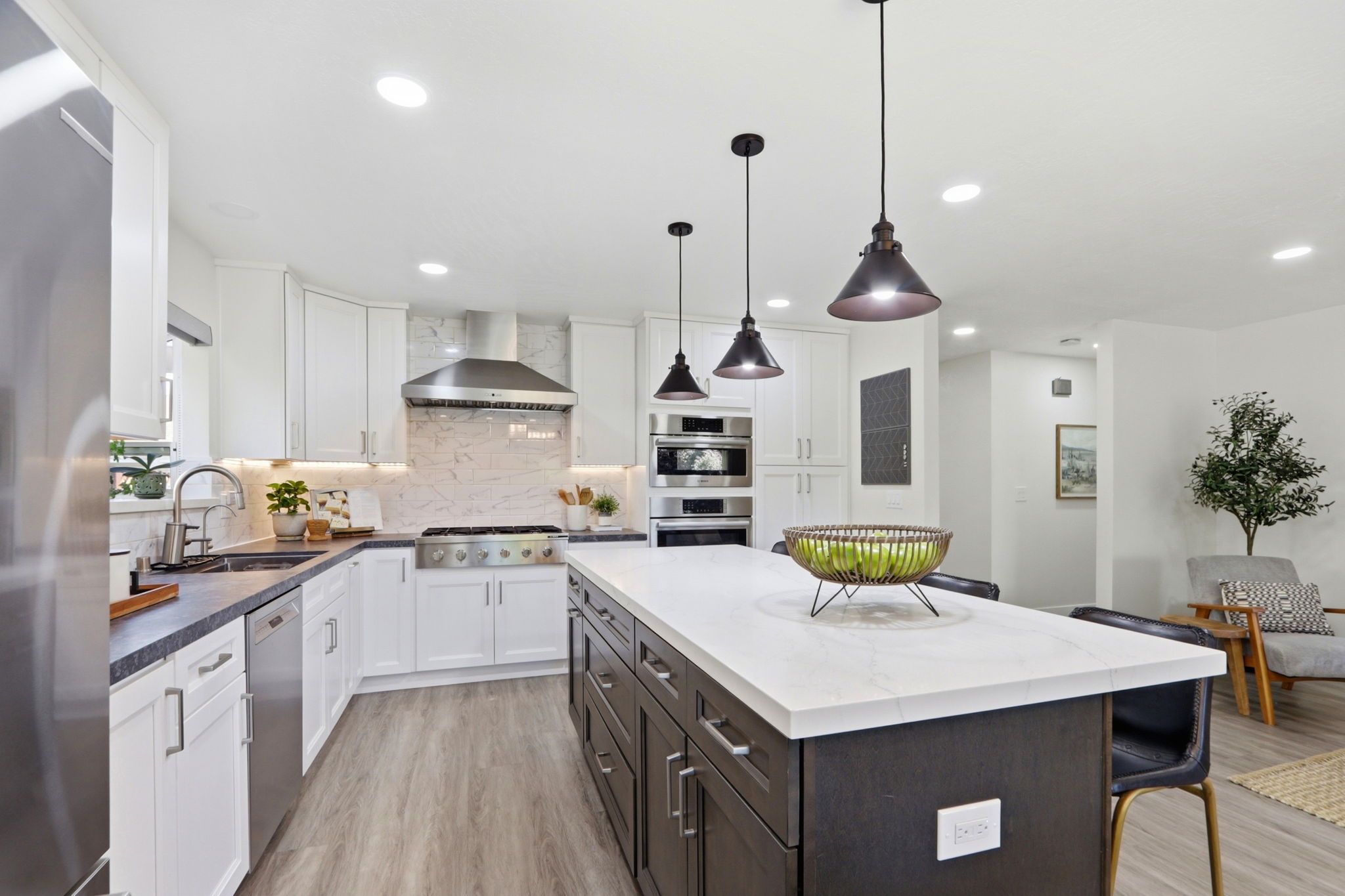 014_F8_1781 Penwood St