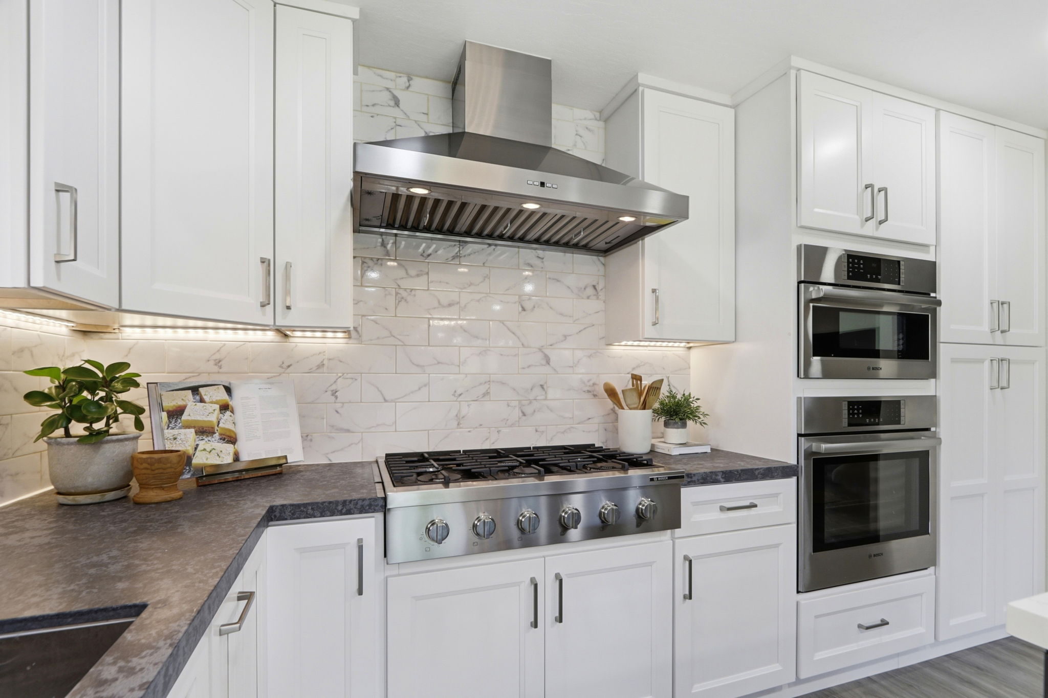 015_F8_1781 Penwood St